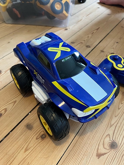 Product image 1 of 3