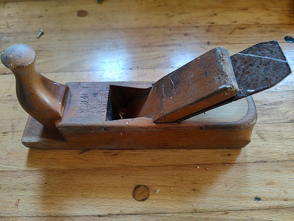 Product image 1 of 2