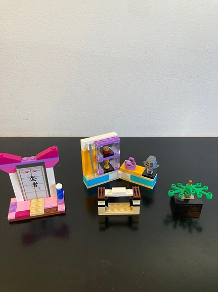 Product image 1 of 2