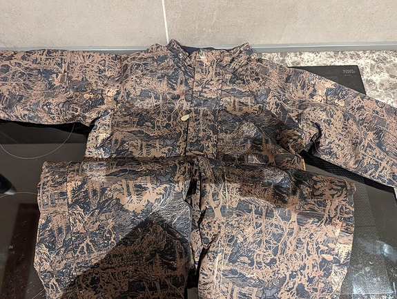 Product image 1 of 3