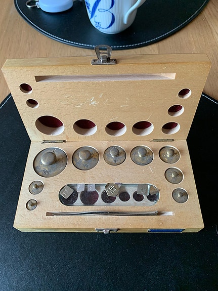 Product image 1 of 4