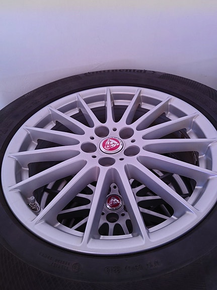 Product image 1 of 3