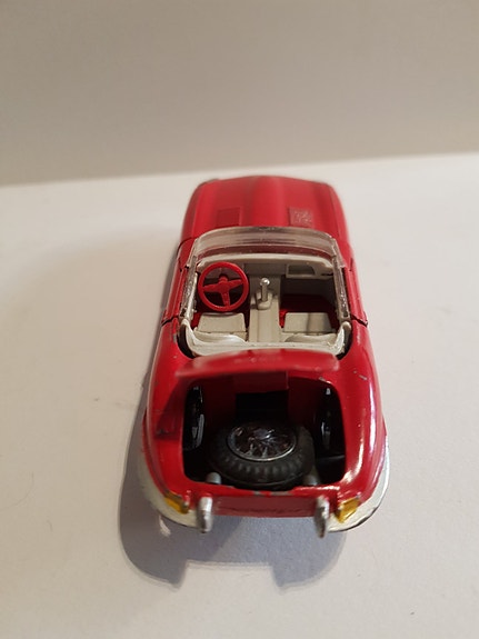 Product image 6 of 8