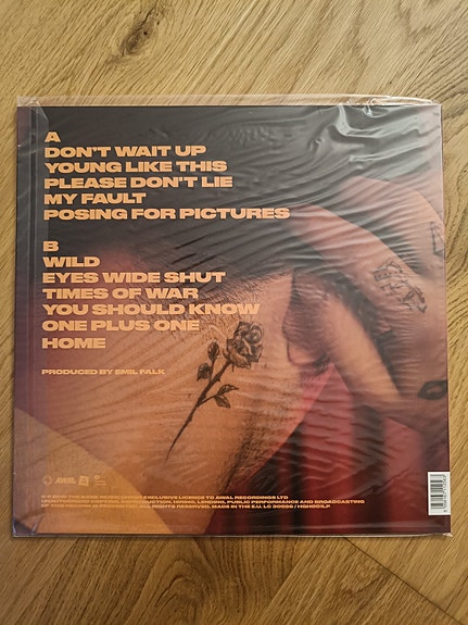 Product image 2 of 2