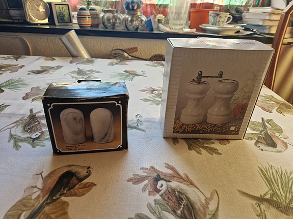 Product image 1 of 4