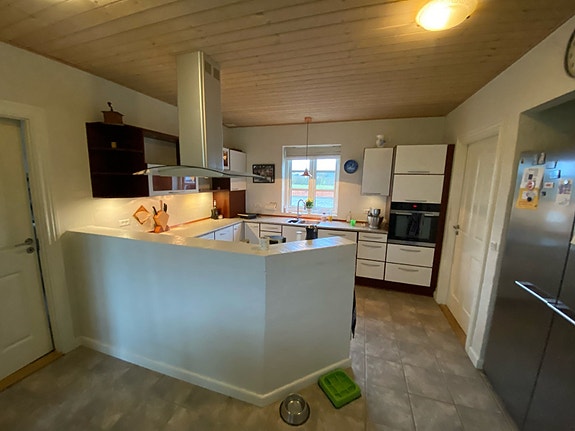 Product image 1 of 9