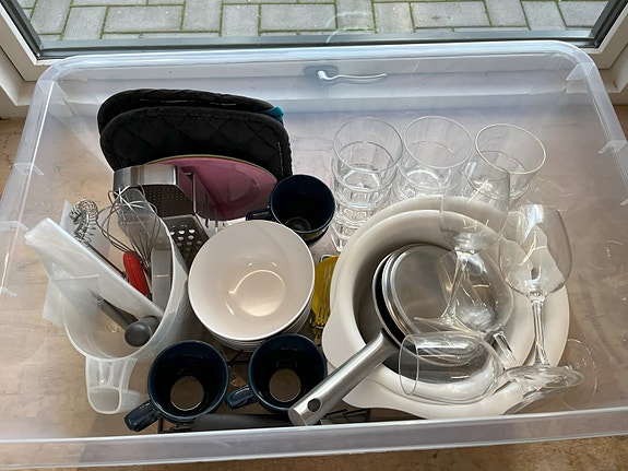 Product image 1 of 3