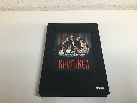 Product image 1 of 2