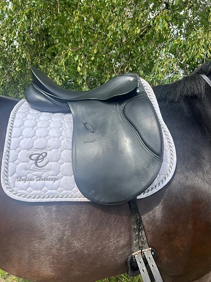 Product image 1 of 8