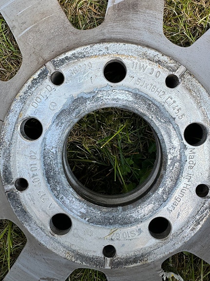 Product image 2 of 8