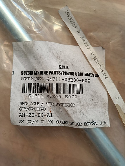 Product image 2 of 3