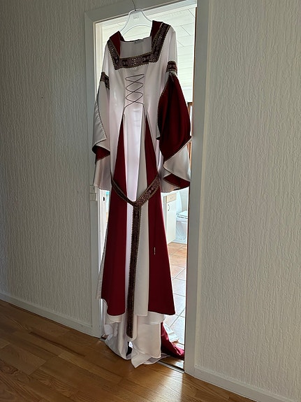 Product image 1 of 7