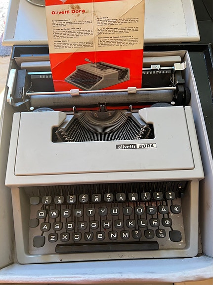 Product image 1 of 2