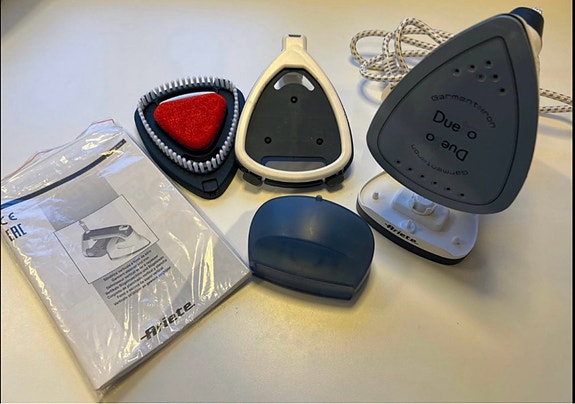 Product image 1 of 2