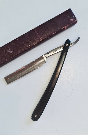 Product image 1 of 2