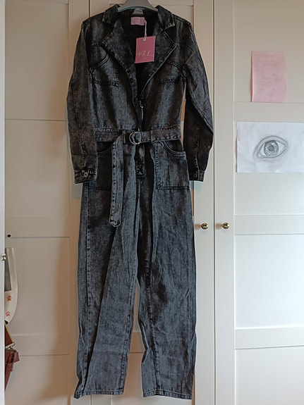 Product image 1 of 7