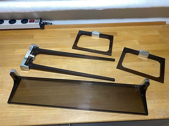 Product image 1 of 3