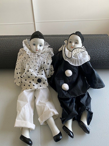 Product image 1 of 2