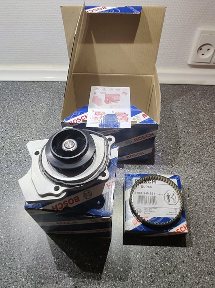 Product image 1 of 6