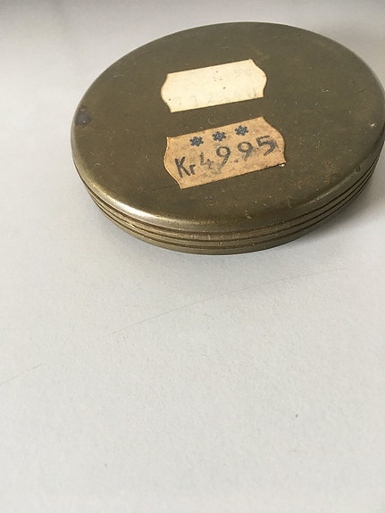 Product image 1 of 3