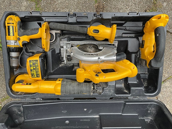 Product image 1 of 4