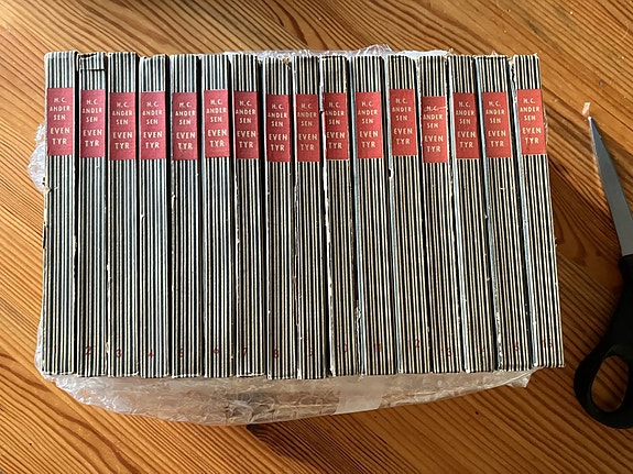 Product image 1 of 3