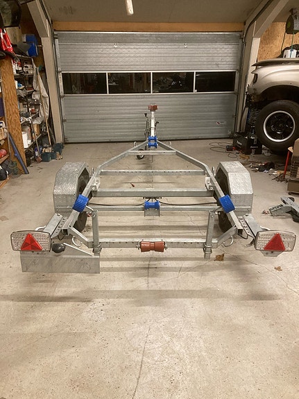 Product image 1 of 3