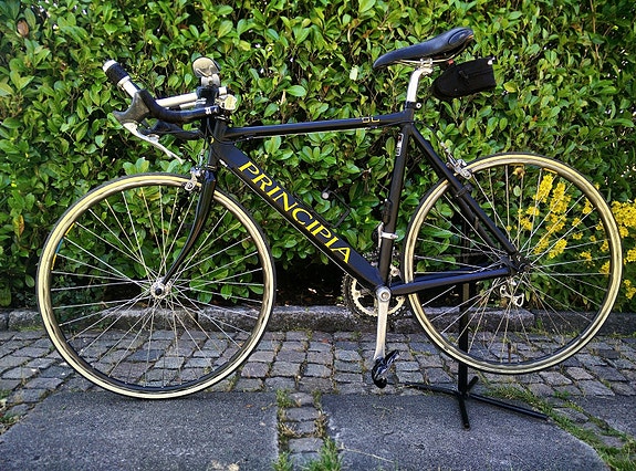 Product image 1 of 8