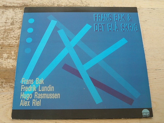 Product image 1 of 3