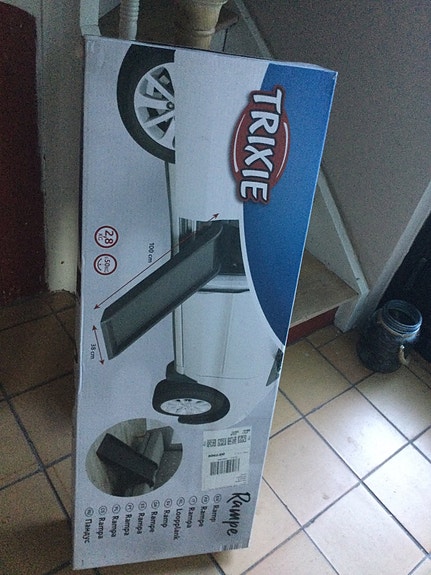 Product image 1 of 2