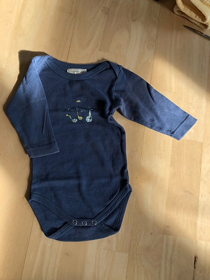 Product image 1 of 3