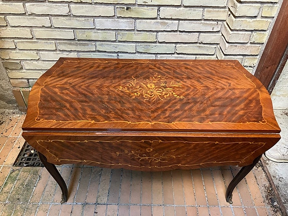 Product image 1 of 7