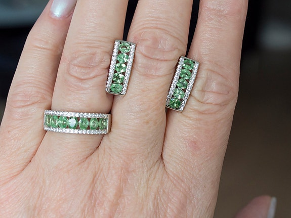 Product image 1 of 4