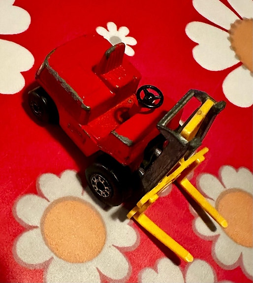 Product image 1 of 2