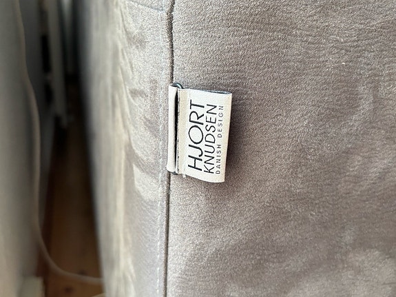 Product image 1 of 8