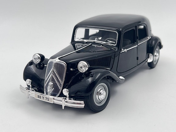 Product image 1 of 8