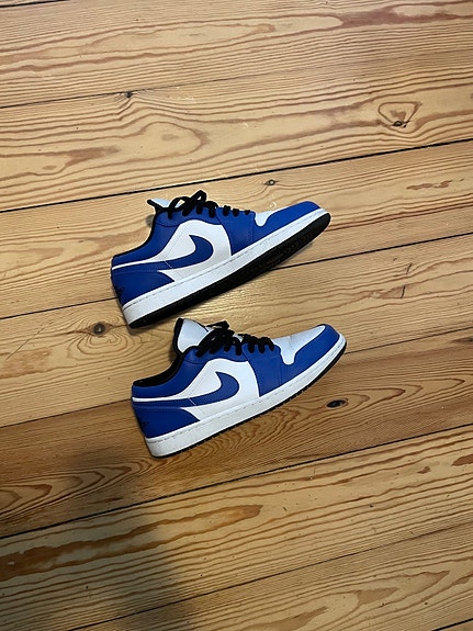 Product image 1 of 6