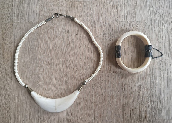 Product image 1 of 5