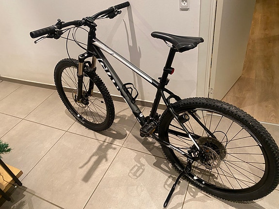 Product image 1 of 8