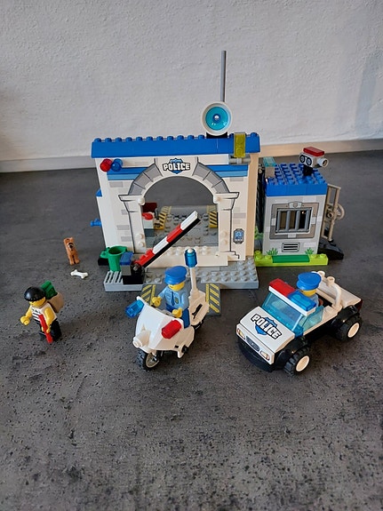 Product image 1 of 5