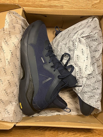 Product image 1 of 8