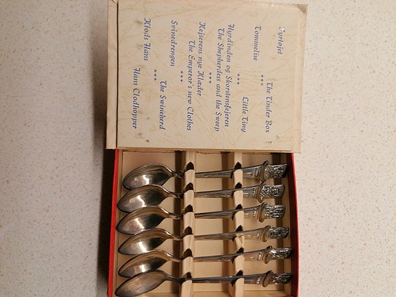 Product image 1 of 8