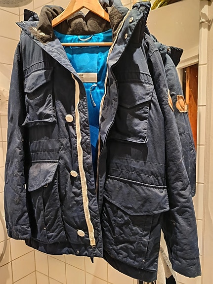 Product image 1 of 8