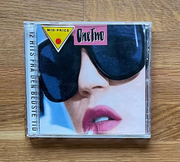 Product image 1 of 2