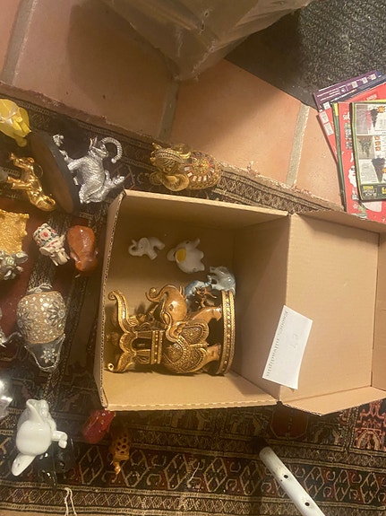 Product image 1 of 2