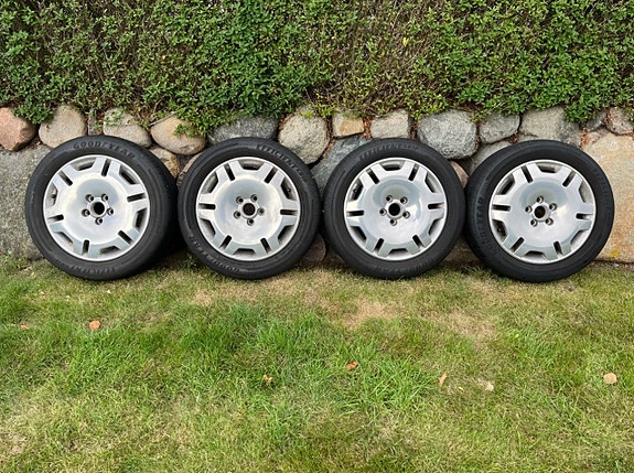 Product image 1 of 8