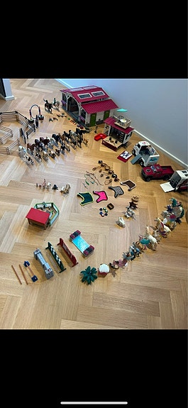 Product image 1 of 8