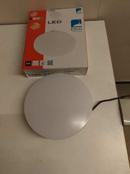 Product image 1 of 3