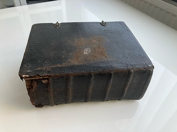 Product image 1 of 6