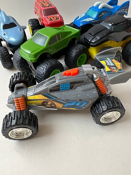 Product image 2 of 8